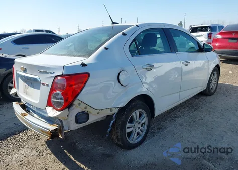 2014 Chevrolet Sonic Lt Auto z USA, uszkodzony, nr VIN 1G1JC5SH5E4195467